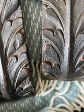 Coppia Fregi ornamentali in legno