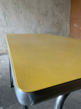 Formica dining table
